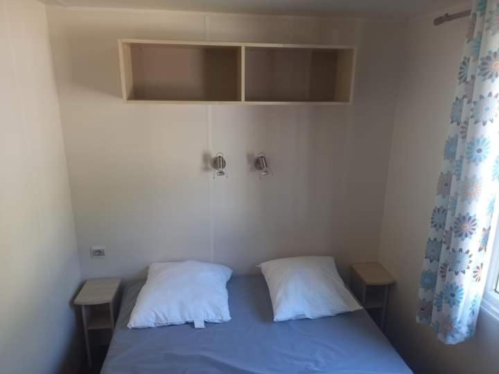 Hotel Famille Peeters à Camiers Extérieur photo